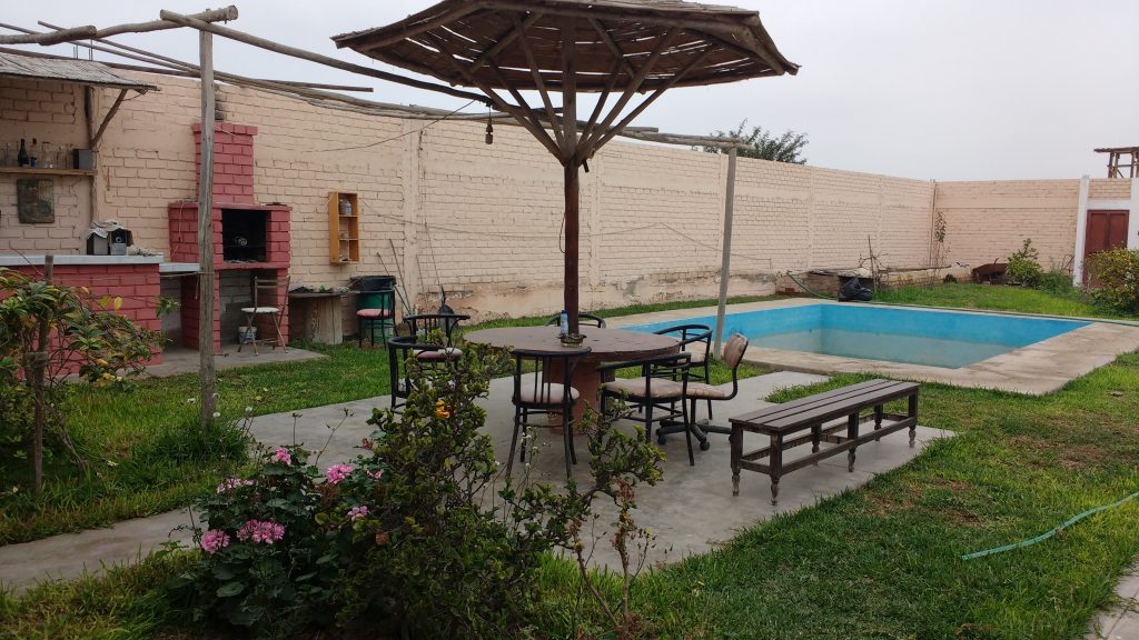 Casa con piscina en Chilca